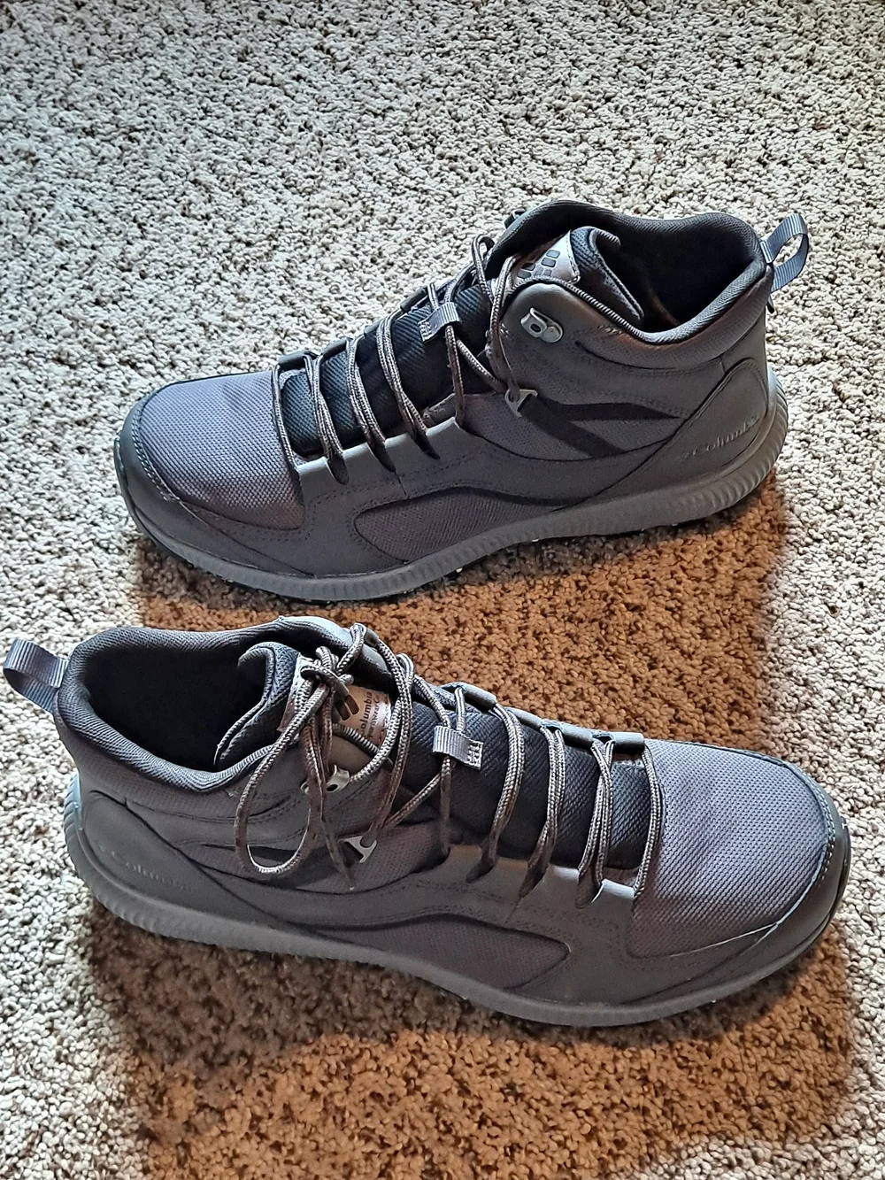 Columbia Men's Re-Peak Mid Hiking Boots dark grey & black Size 13